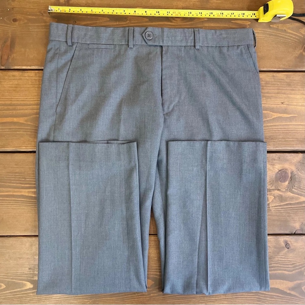 Men's Gray Cargo Pants - Tailored Utility Style
